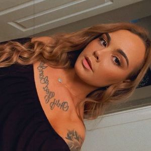 Meet your Posher, Skylisha